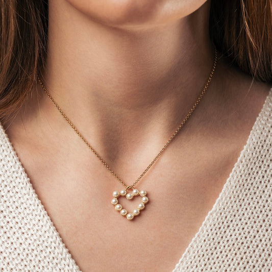 LES BELLES EMILIA Halskette mit großem Herzanhänger aus 925 Silber mit einer 18k Vergoldung besetzt mit Perlen