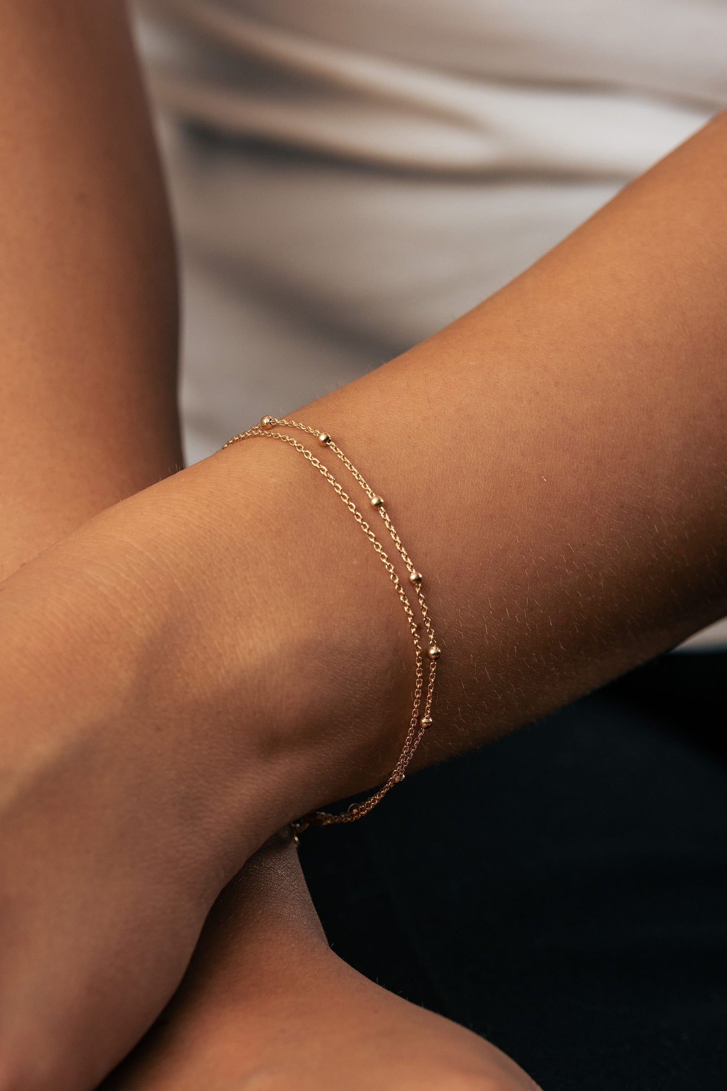 LUNA Armband doppelte Kette mit kleinen Perlen 925 Silber 18k vergoldet